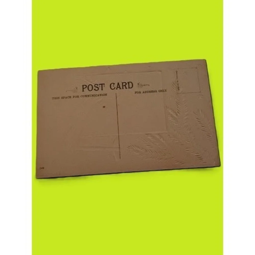 Unbranded vintage embossed